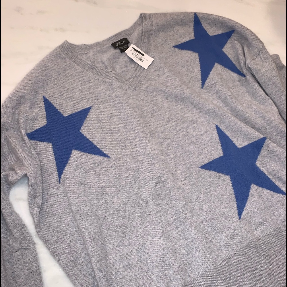 Cashmere sweater.. brand new. Pure Amici